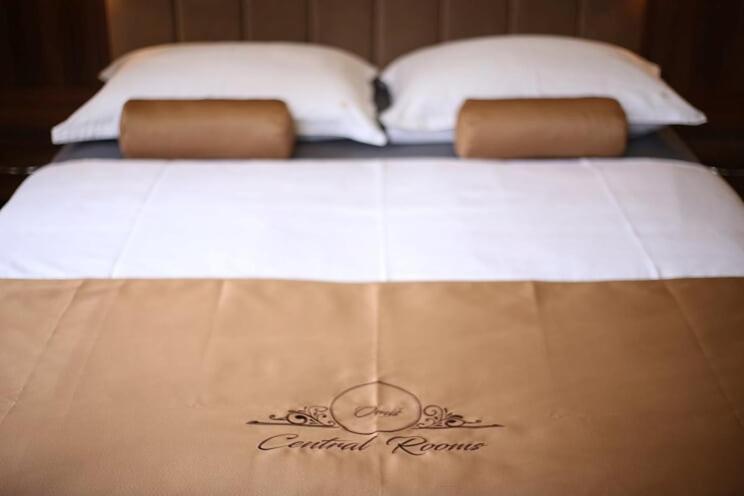 Central Luxury Rooms 오미스 외부 사진