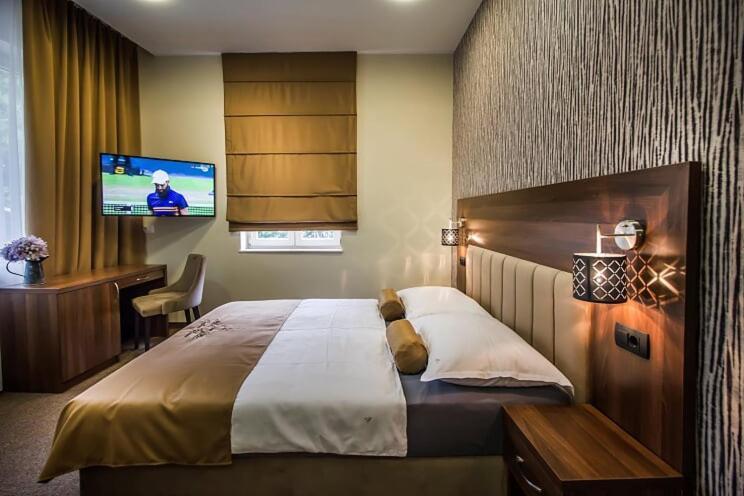 Central Luxury Rooms 오미스 외부 사진